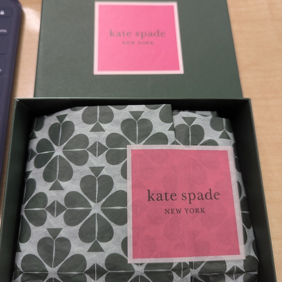 Kate Spade Spademals Money Bunny Wallet - Picture 7 of 9